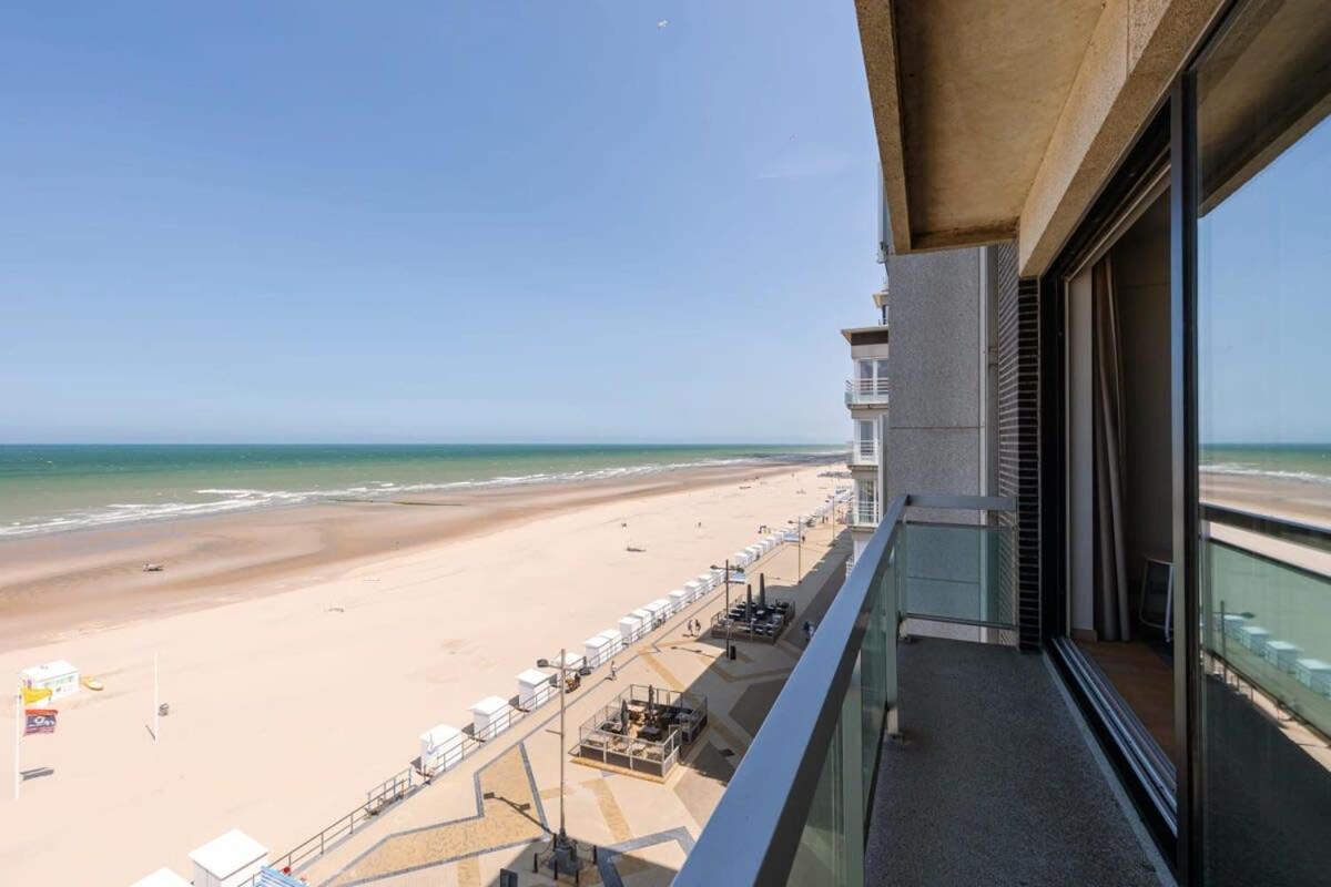 Huswell - Apartment With Stunning Sea View In Middelkerke Exteriör bild