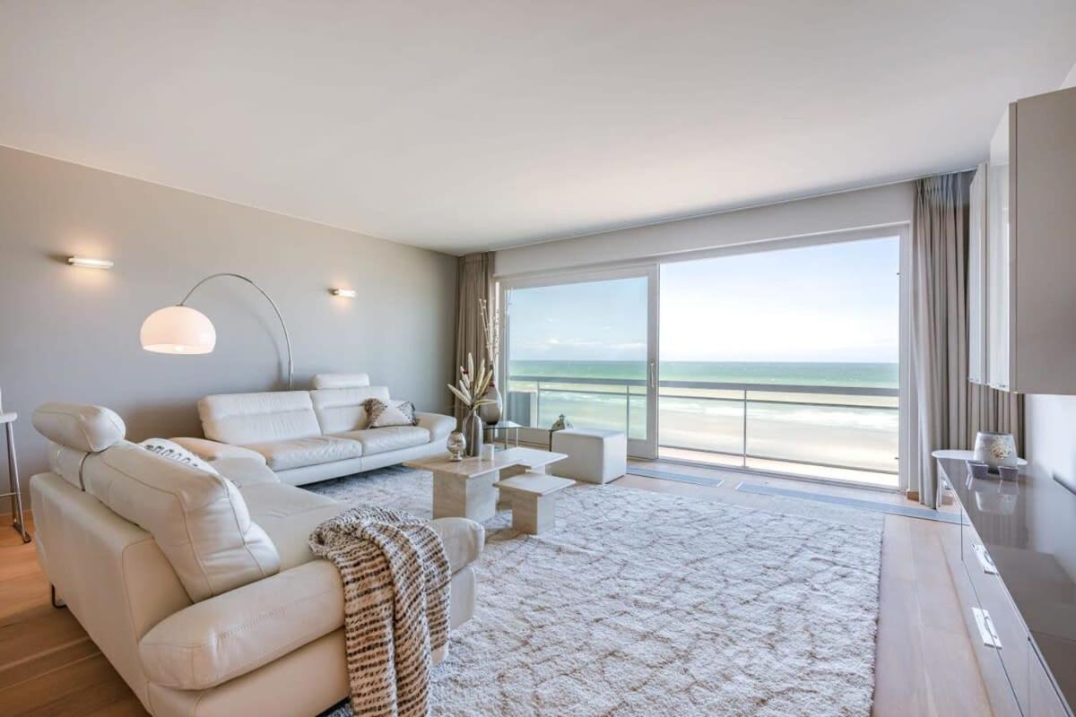 Huswell - Apartment With Stunning Sea View In Middelkerke Exteriör bild