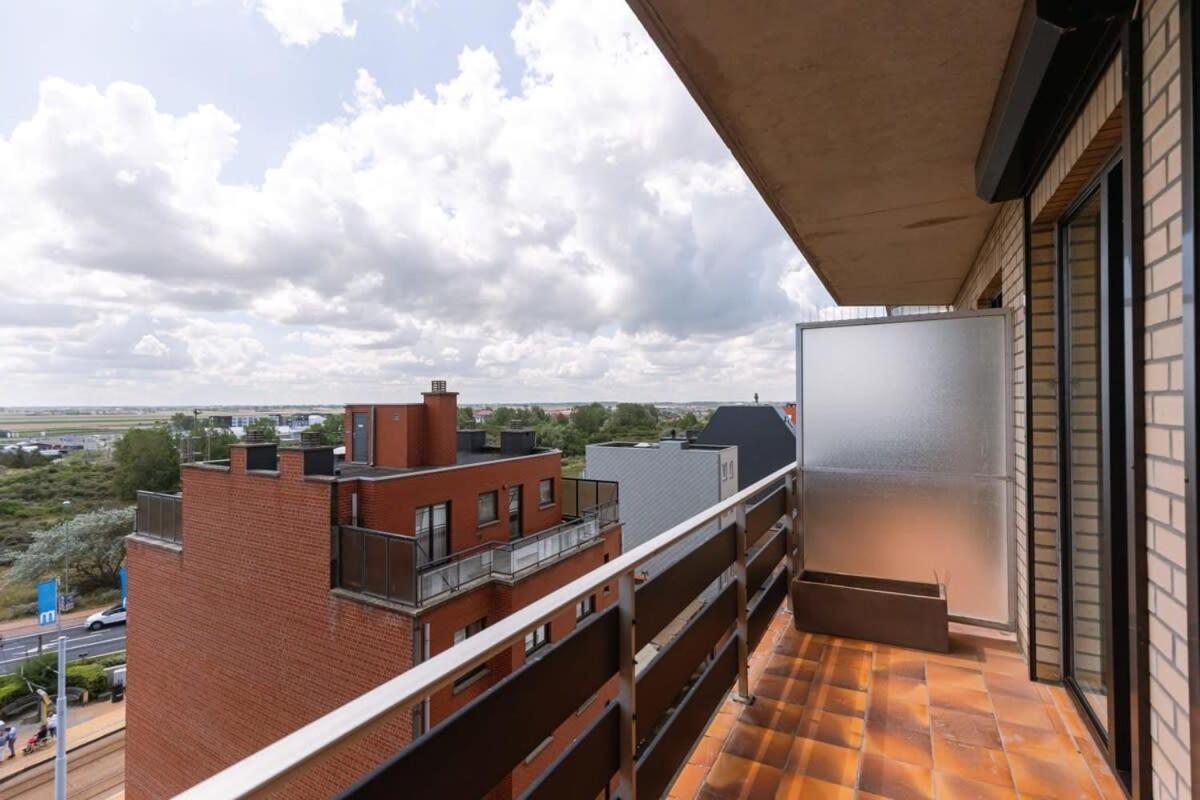 Huswell - Apartment With Stunning Sea View In Middelkerke Exteriör bild